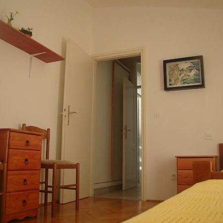 Apartments Sanda 穆泰尔岛 外观 照片