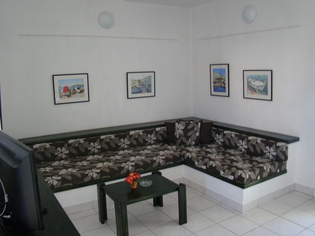 Apartments Sanda 穆泰尔岛 客房 照片